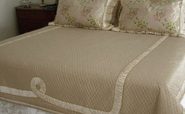 couvre-lit en soie